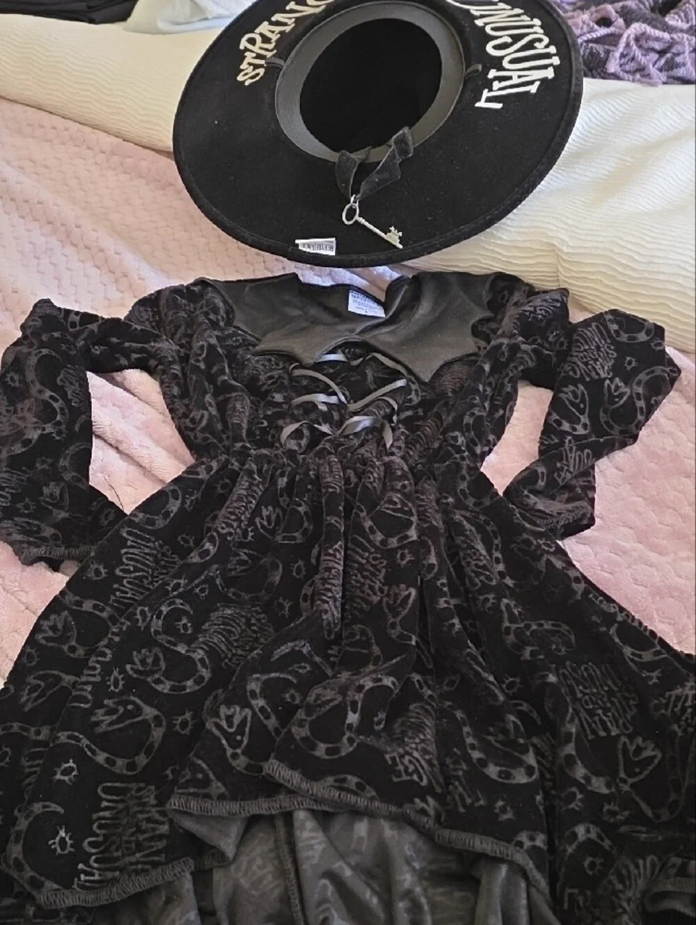 Spirit Beetlejuice Goth Lydia Deetz Costume - Black & Purple Accents